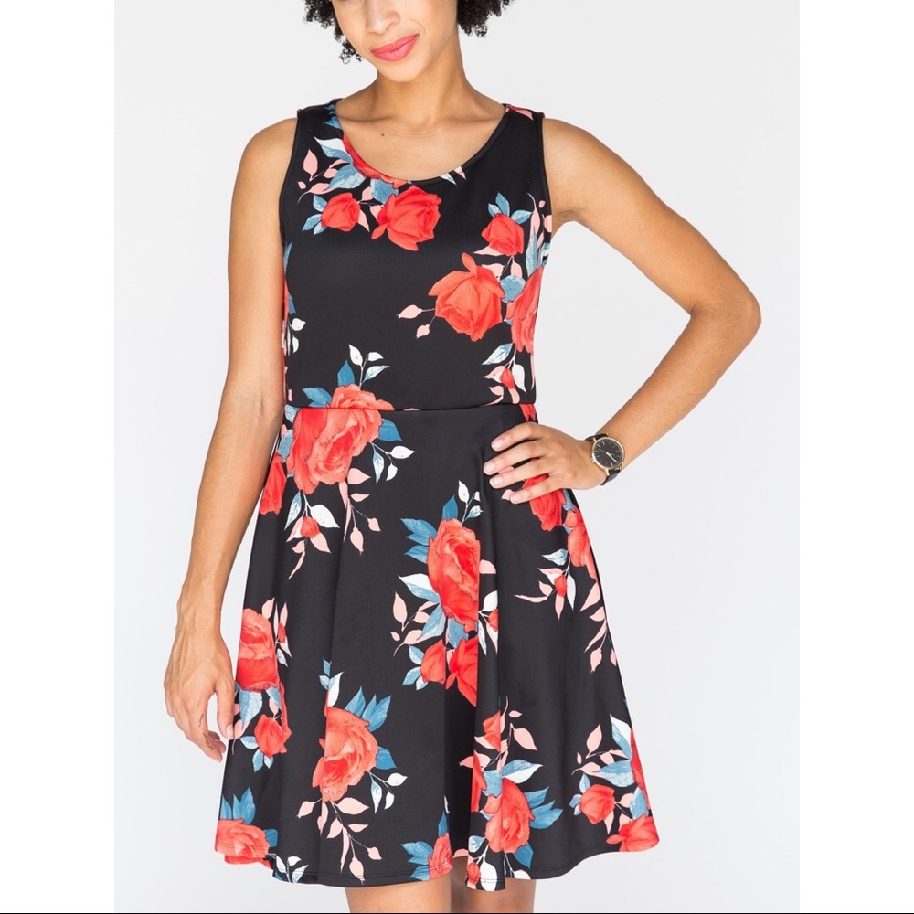 Black and Red Floral Dress // Agnes and Dora